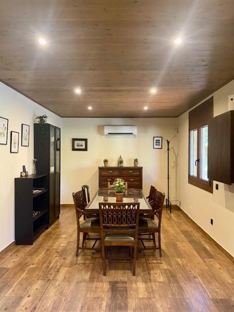 Aviá Casa Climent旅馆 外观 照片