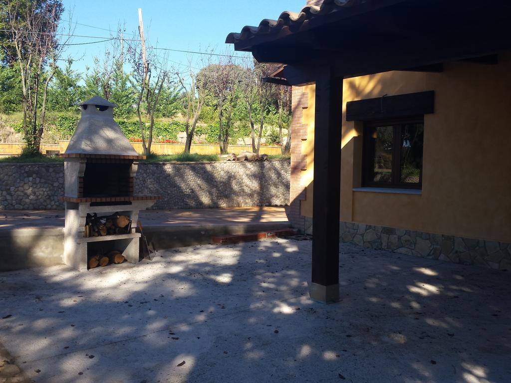 Aviá Casa Climent旅馆 外观 照片