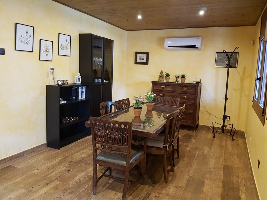 Aviá Casa Climent旅馆 外观 照片